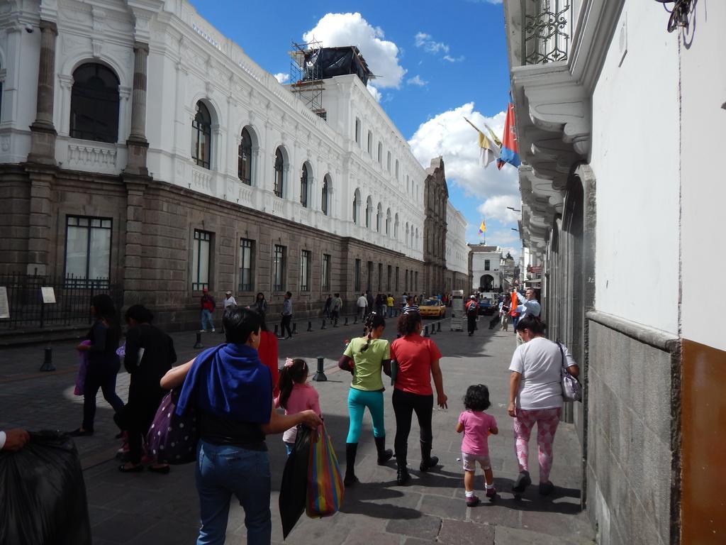 Apartamento Departamento Quito Histórico Exterior foto
